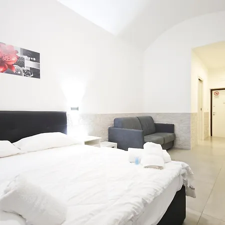 Giglio Rosso 住宿加早餐酒店