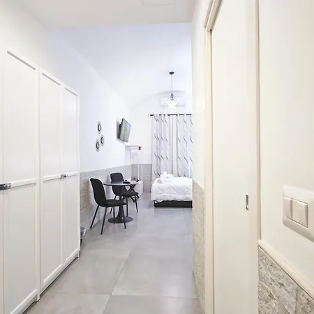 Bed & Breakfast Giglio Rosso Bari